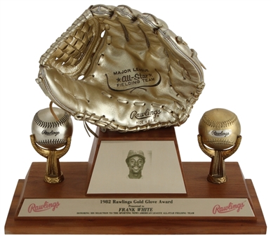 1982 Frank White Gold Glove Award (Frank White LOA)